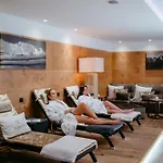 Almhof Alpin & Apartahotel Dienten am Hochkönig