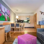 Almhof Alpin & Apartahotel 4*