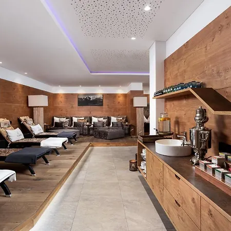 Apart Otel Almhof Alpin & 4*