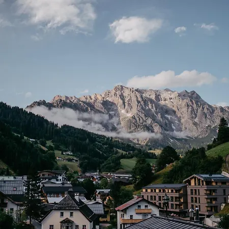 Almhof Alpin & Apart Otel