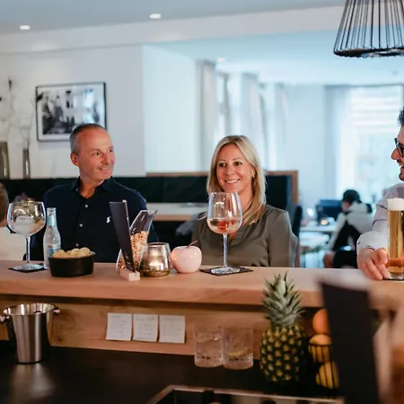 Apartmanhotel Almhof Alpin & Dienten am Hochkönig